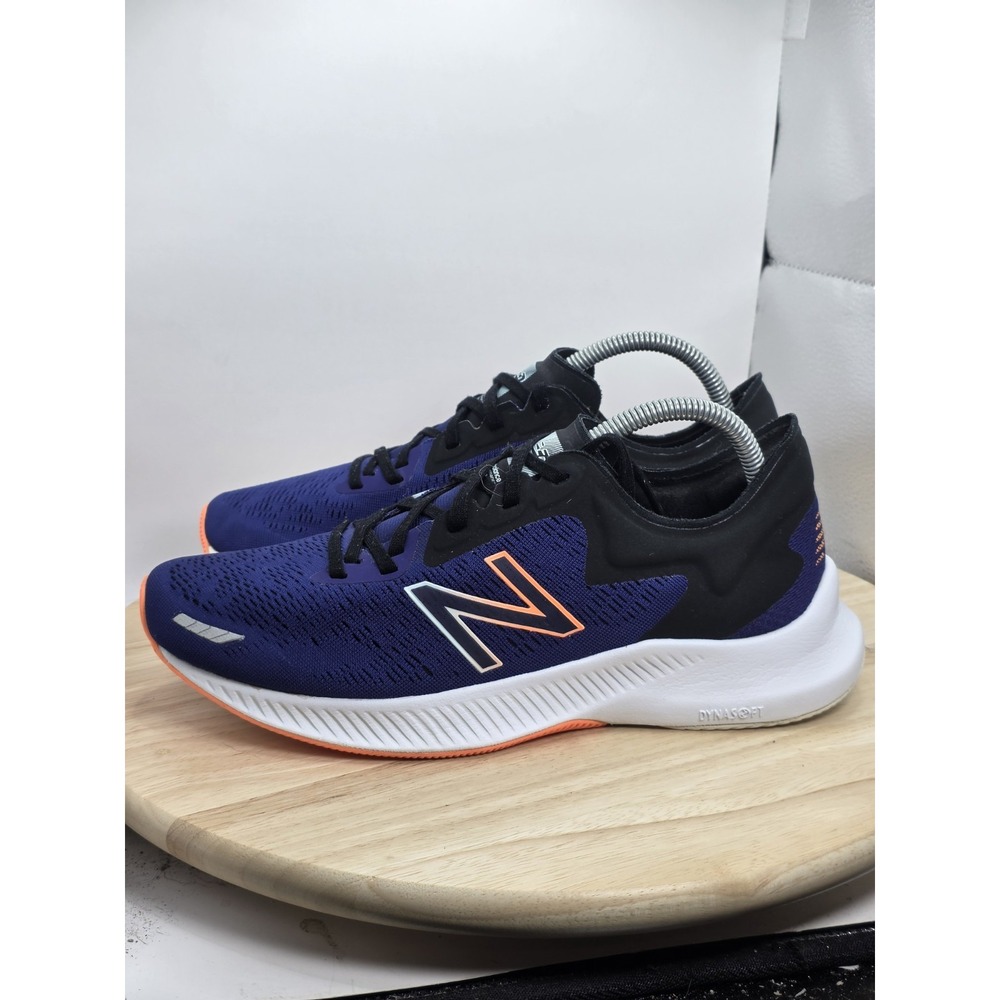 Women's Size 10 B - New Balance Fuel Cell Echo Black Blue Shoes Sneakers WPESUCP